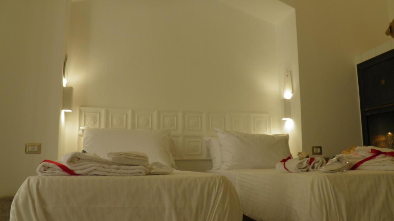 La Dimora Di Re Idomeneo Bed and Breakfast Lecce Eksteriør billede
