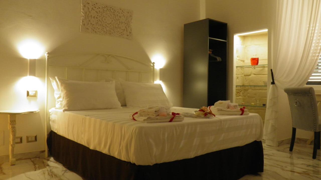 La Dimora Di Re Idomeneo Bed and Breakfast Lecce Eksteriør billede