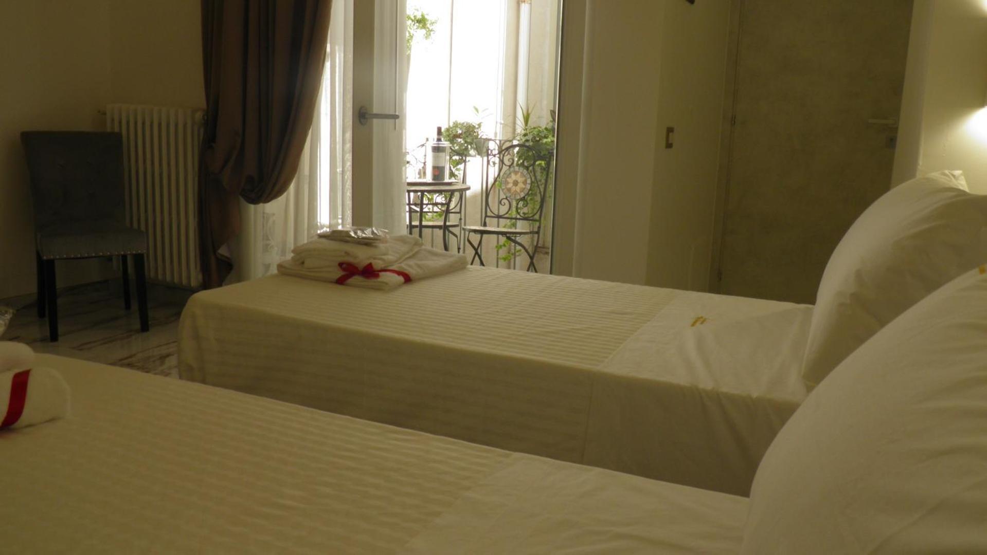 La Dimora Di Re Idomeneo Bed and Breakfast Lecce Eksteriør billede