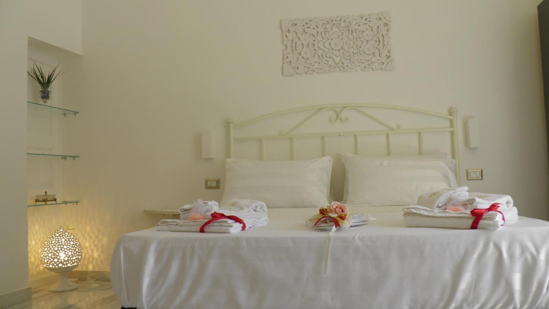 La Dimora Di Re Idomeneo Bed and Breakfast Lecce Eksteriør billede