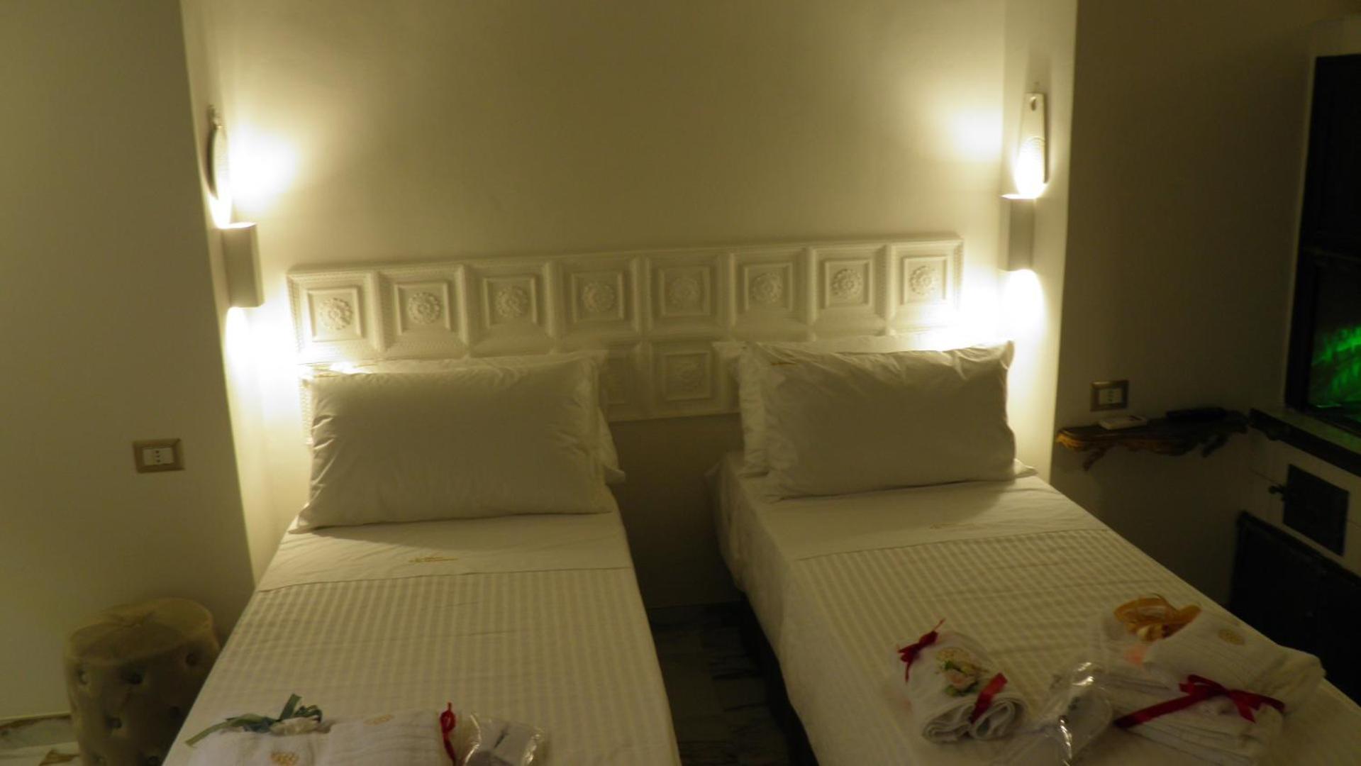 La Dimora Di Re Idomeneo Bed and Breakfast Lecce Eksteriør billede